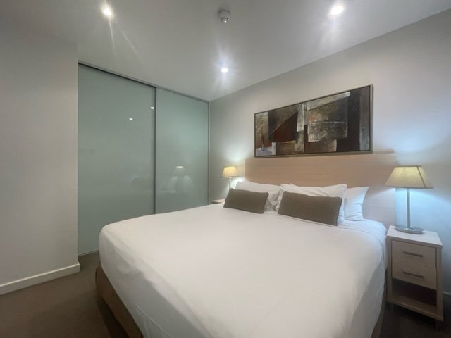 Photo - 211/185 Morphett Street, Adelaide SA 5000 - Image 10