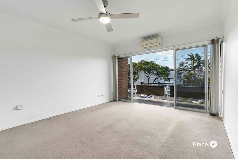 Photo - 2/112 Lindsay Street, Hawthorne QLD 4171 - Image 3