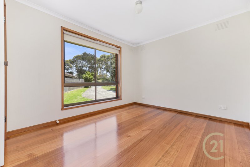 2/112 Mcfees Road, Dandenong North VIC 3175