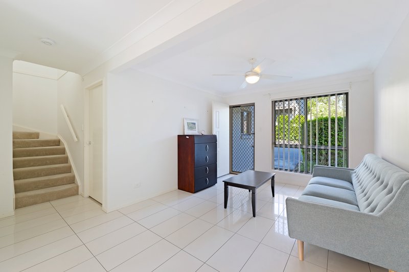 Photo - 21/12 Timms Road, Everton Hills QLD 4053 - Image 2