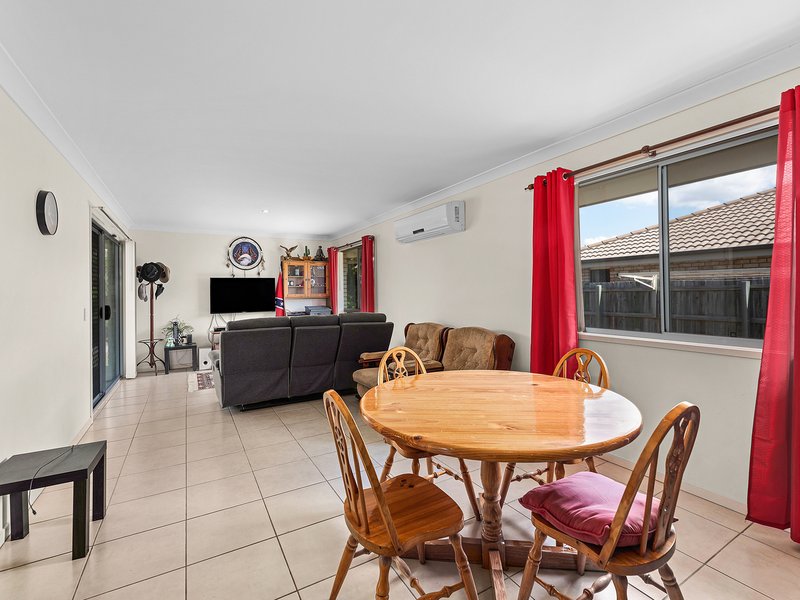 Photo - 21/12 Walnut Crescent, Lowood QLD 4311 - Image 3