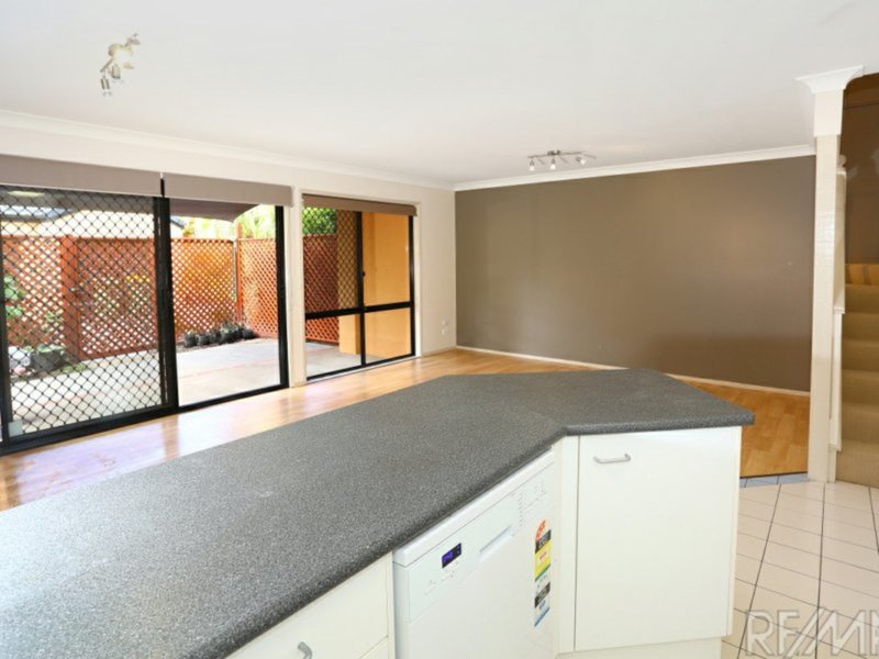 Photo - 21/120 Highfield Drive, Merrimac QLD 4226 - Image 9