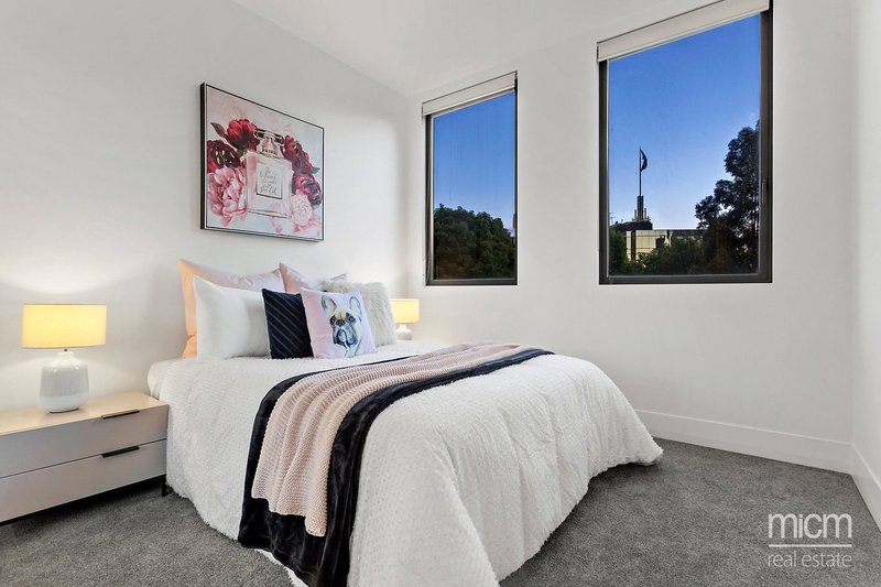 Photo - 211/221 Sturt Street, Southbank VIC 3006 - Image 4