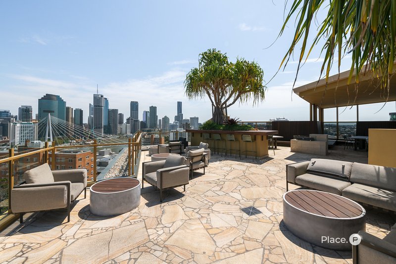 Photo - 211/25 Shafston Avenue, Kangaroo Point QLD 4169 - Image 2