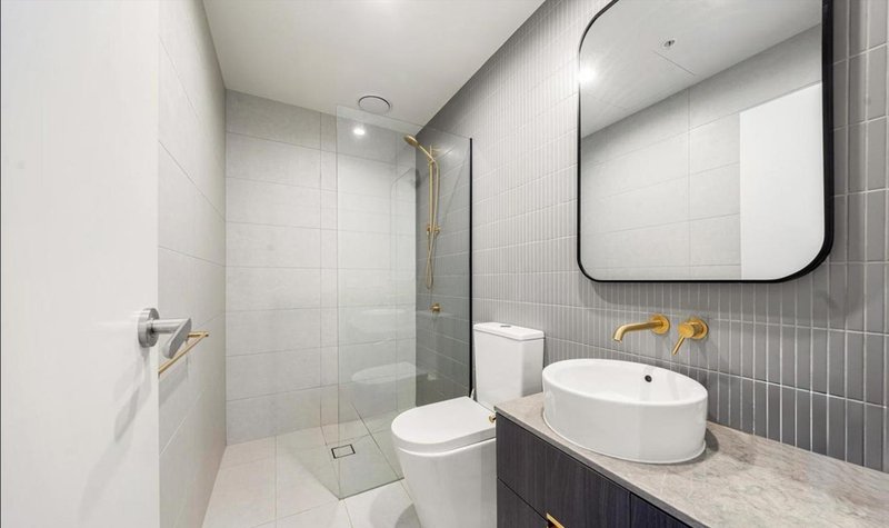 Photo - 211/254 Hampshire Road, Sunshine VIC 3020 - Image 3