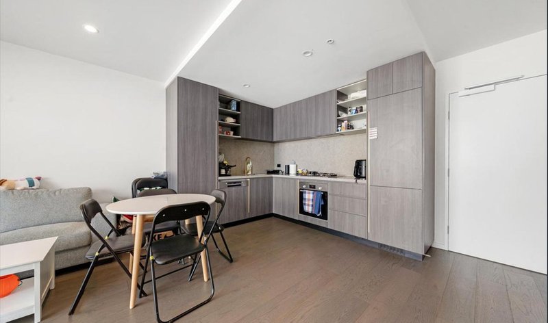 Photo - 211/254 Hampshire Road, Sunshine VIC 3020 - Image 6