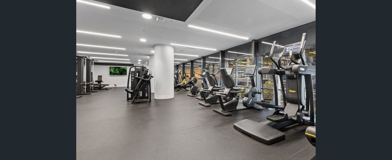 Photo - 2112/628 Flinders Street, Docklands VIC 3008 - Image 10
