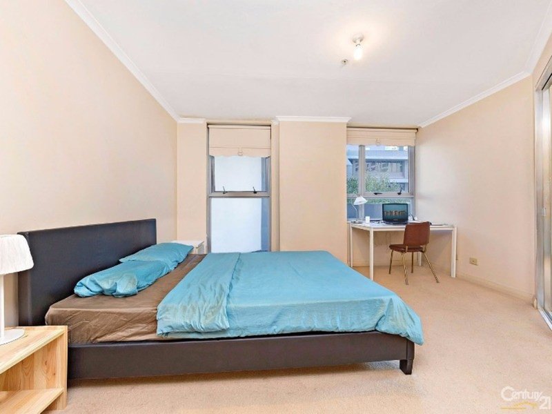 Photo - 211/2A Help Street, Chatswood NSW 2067 - Image 5