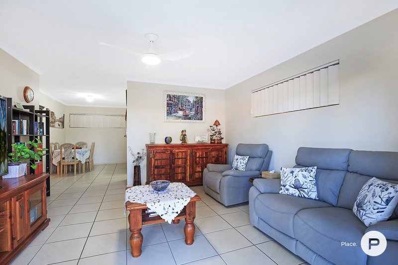 Photo - 2/113 John Street, Redcliffe QLD 4020 - Image 4