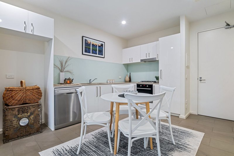 Photo - 211/339-345 Mitcham Road, Mitcham VIC 3132 - Image 6