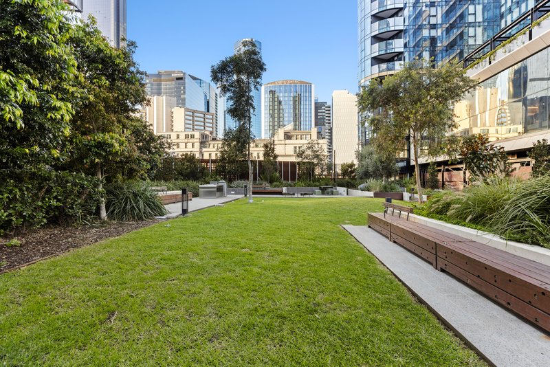 Photo - 2113/628 Flinders Street, Docklands VIC 3008 - Image 22