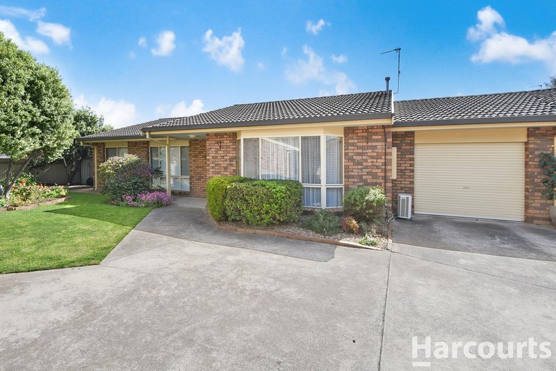 2/114 Barnes Boulevard, Horsham VIC 3400