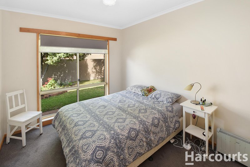 Photo - 2/114 Barnes Boulevard, Horsham VIC 3400 - Image 8