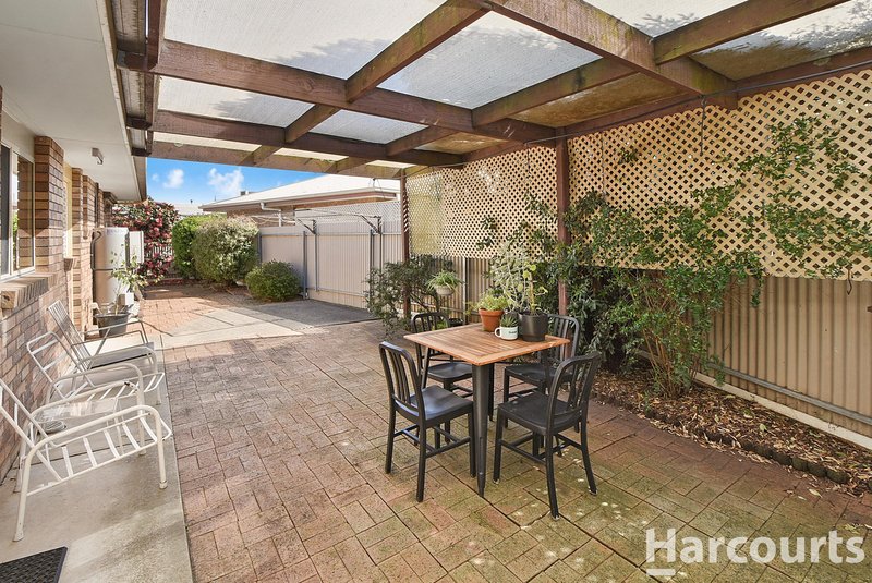 Photo - 2/114 Barnes Boulevard, Horsham VIC 3400 - Image 12