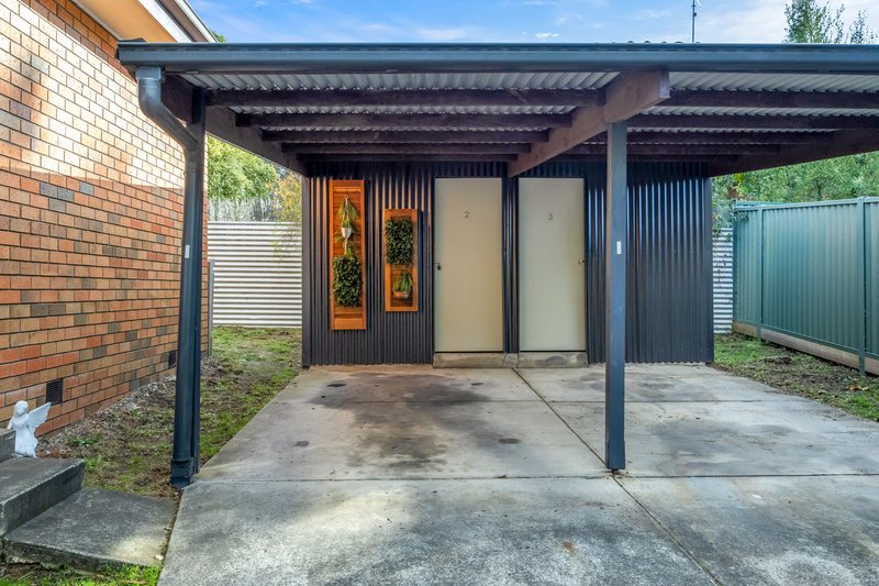 Photo - 2/114 Mansfield Avenue, Mount Clear VIC 3350 - Image 14