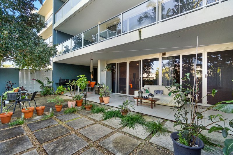 Photo - 2114/2 Activa Way, Hope Island QLD 4212 - Image 12