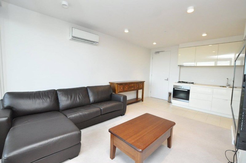 Photo - 2114/33 Mackenzie Street, Melbourne VIC 3000 - Image