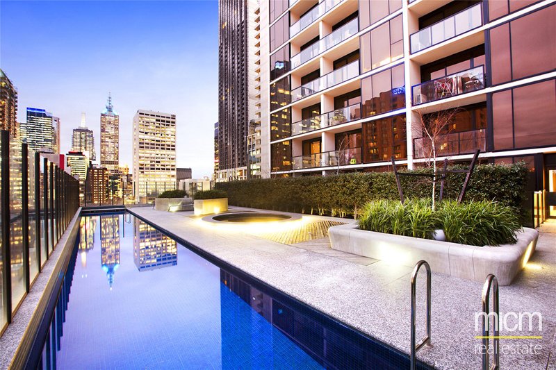 Photo - 2114/33 Mackenzie Street, Melbourne VIC 3000 - Image 7