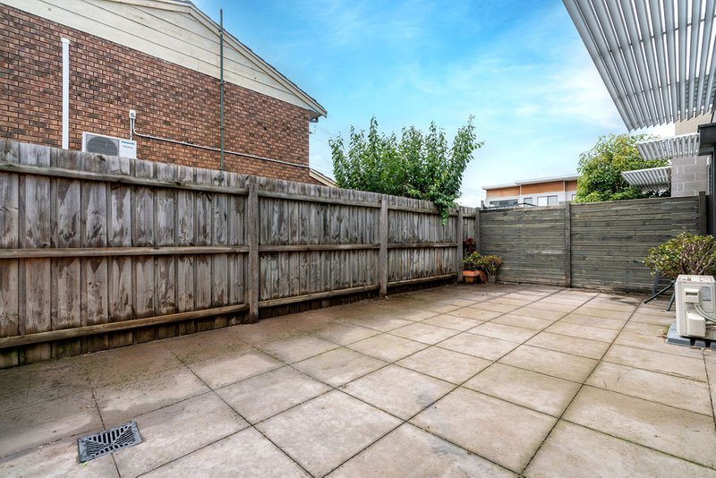 Photo - 2/115 High Street, Hastings VIC 3915 - Image 9