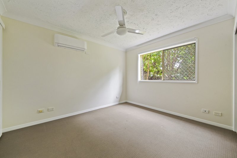 Photo - 2/115 Meemar Street, Chermside QLD 4032 - Image 6