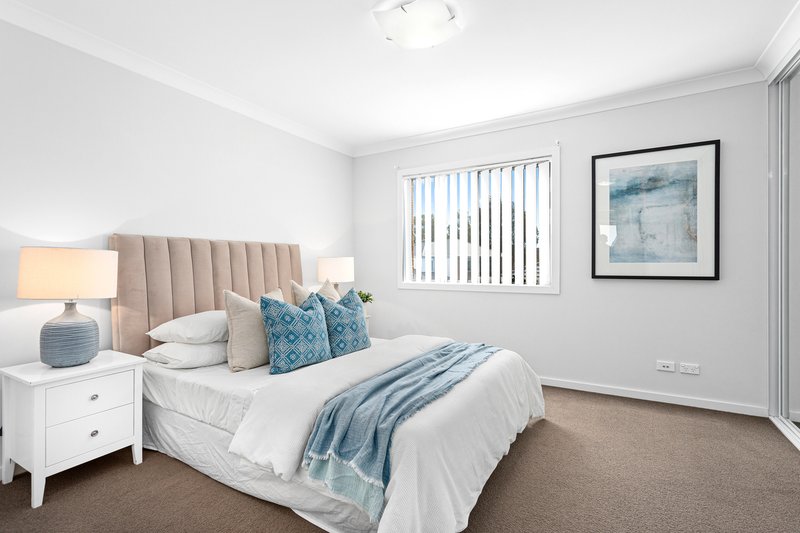 Photo - 21/15 Park Avenue, Helensburgh NSW 2508 - Image 5