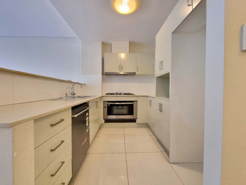 Photo - 21/16-20 Mercer Street, Castle Hill NSW 2154 - Image 3