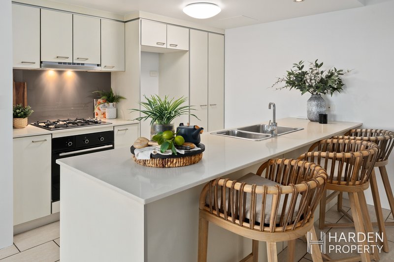 Photo - 211/6 Exford Street, Brisbane City QLD 4000 - Image 4