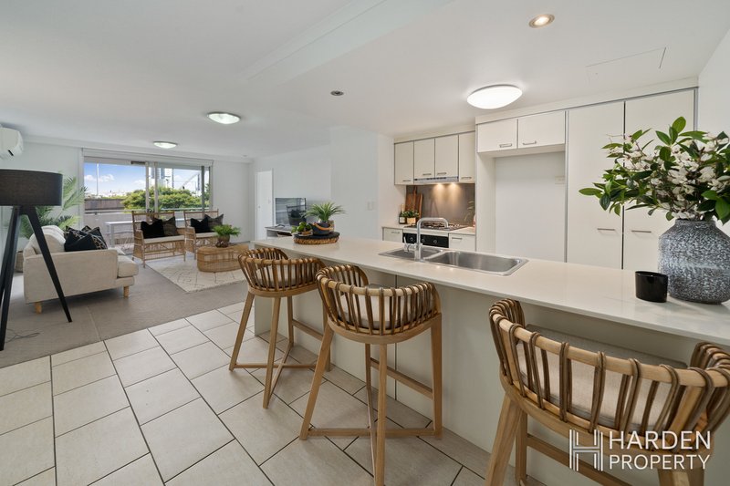 Photo - 211/6 Exford Street, Brisbane City QLD 4000 - Image 5