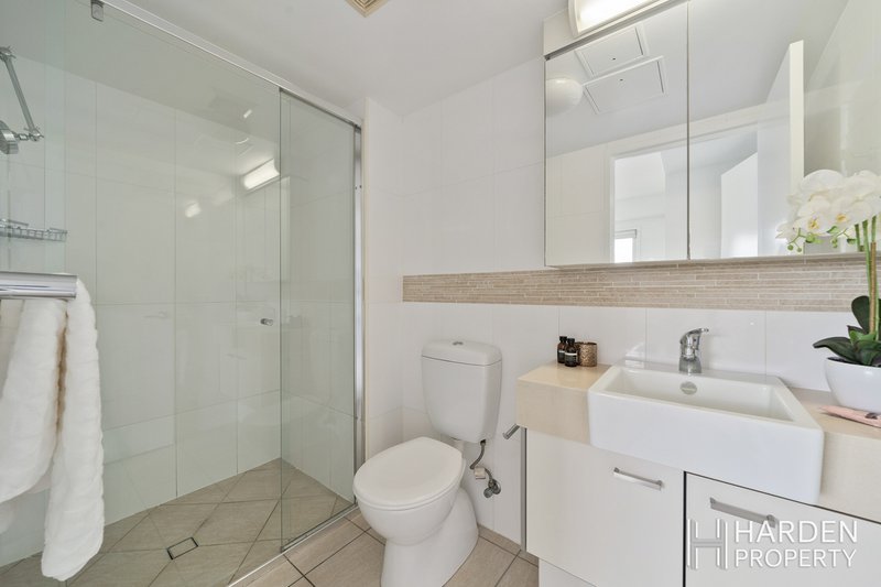 Photo - 211/6 Exford Street, Brisbane City QLD 4000 - Image 8