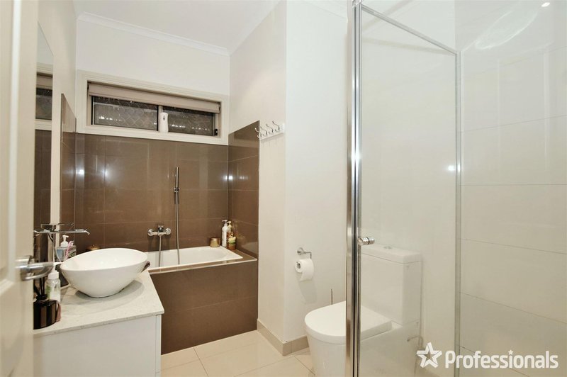 Photo - 2/116 Kelvinside Road, Noble Park VIC 3174 - Image 6
