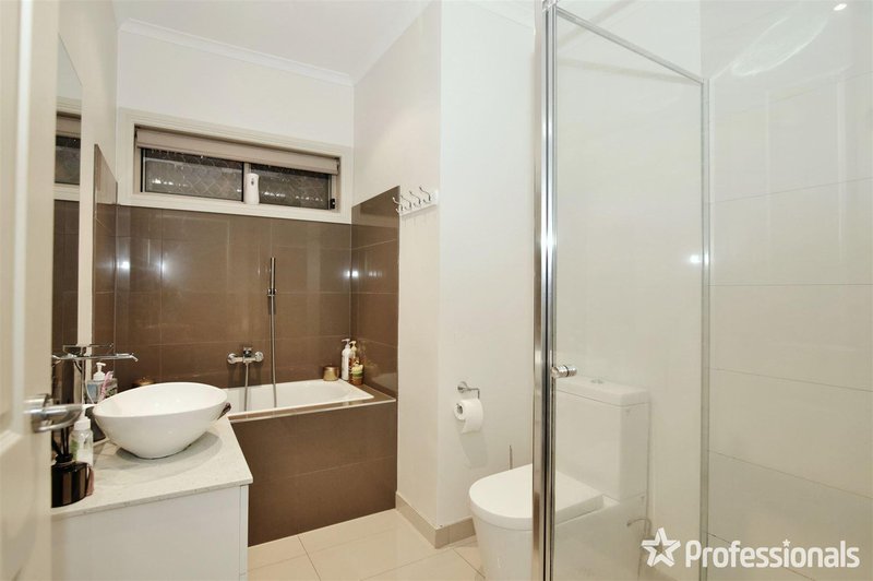 Photo - 2/116 Kelvinside Road, Noble Park VIC 3174 - Image 7