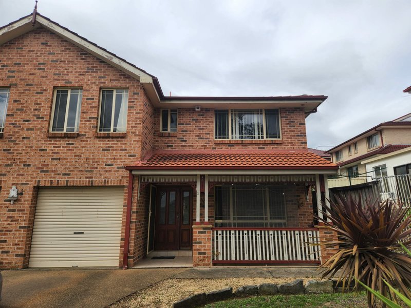 2/116 Lord Howe Drive, Hinchinbrook NSW 2168