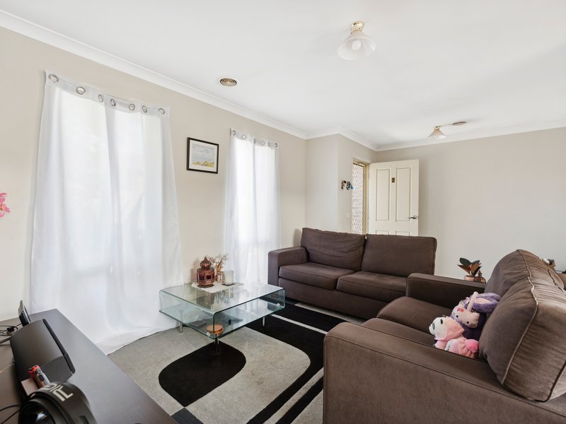 Photo - 2/116 Victoria Street, Hastings VIC 3915 - Image 2