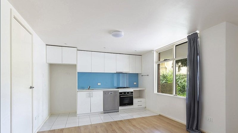 Photo - 21/1656 Dandenong Road, Oakleigh East VIC 3166 - Image 4