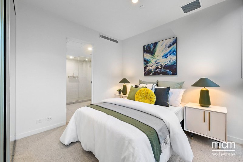 Photo - 211/681 Chapel Street, South Yarra VIC 3141 - Image 5