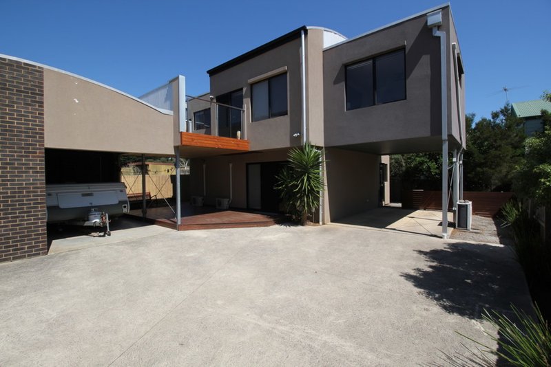 2/117 Back Beach Road, Smiths Beach VIC 3922