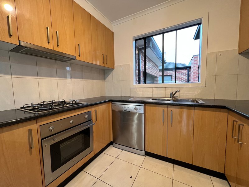 Photo - 2/117 Buckley Street, Noble Park VIC 3174 - Image 7
