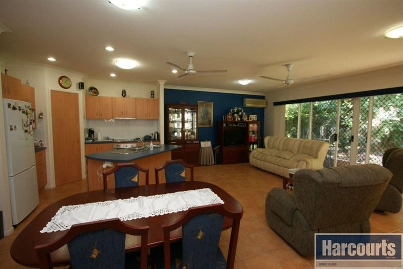 Photo - 2/117 Cosmos Ave , Banksia Beach QLD 4507 - Image 8