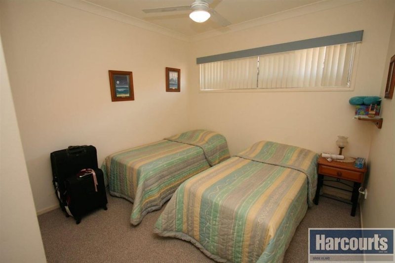 Photo - 2/117 Cosmos Ave , Banksia Beach QLD 4507 - Image 9