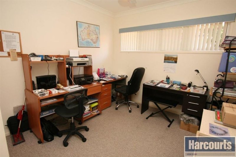 Photo - 2/117 Cosmos Ave , Banksia Beach QLD 4507 - Image 11