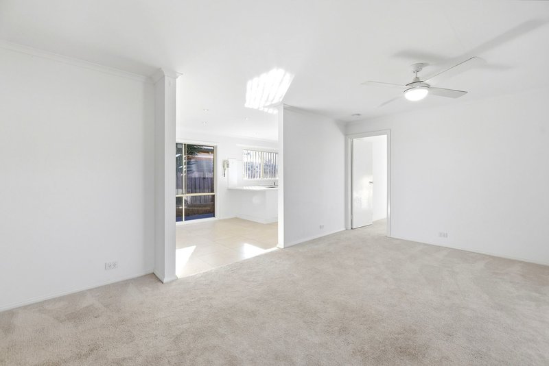 Photo - 21/17 Pilmer Street, Bacchus Marsh VIC 3340 - Image 7