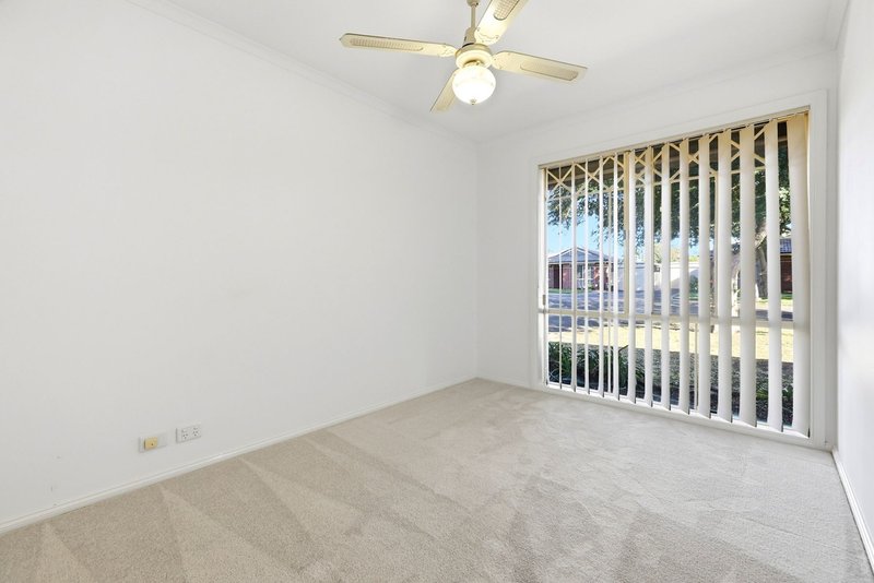 Photo - 21/17 Pilmer Street, Bacchus Marsh VIC 3340 - Image 11
