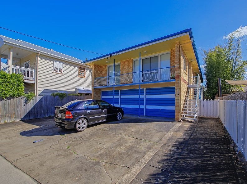 Photo - 2/117 Rawlins Street, Kangaroo Point QLD 4169 - Image 2