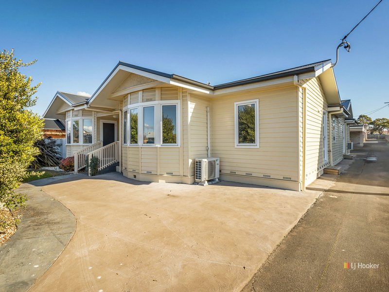 2/117 William Street, Devonport TAS 7310