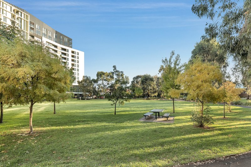 Photo - 211/77 Galada Avenue, Parkville VIC 3052 - Image 8