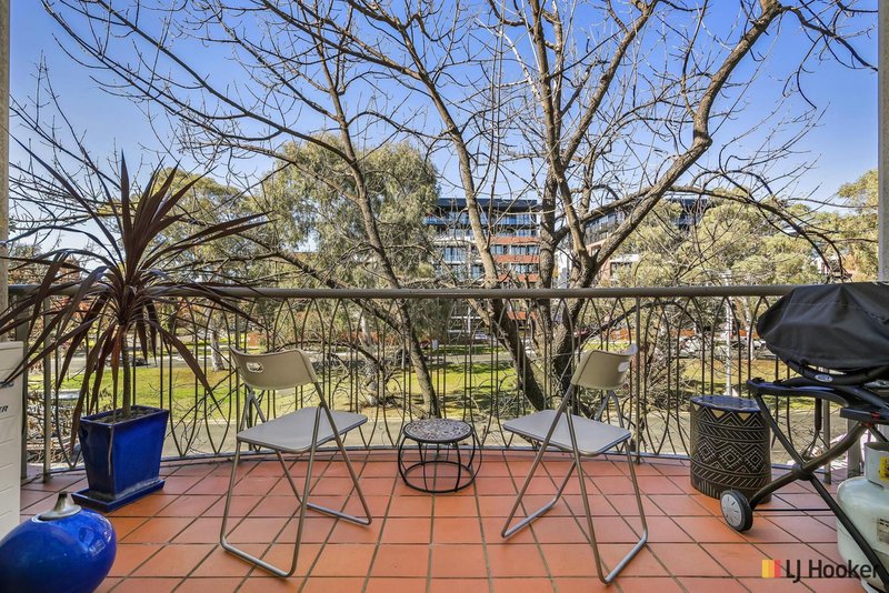 Photo - 21/18 Captain Cook Crescent, Griffith ACT 2603 - Image 5