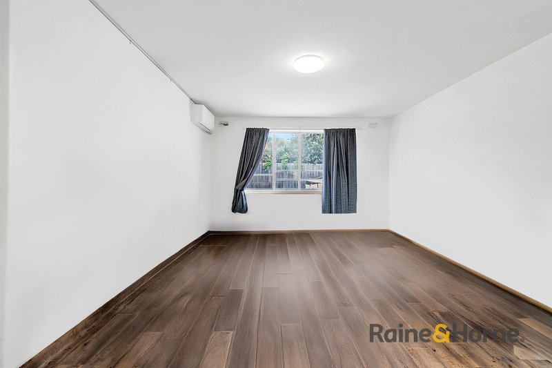 Photo - 2/118 Cuthbert Street, Broadmeadows VIC 3047 - Image 4