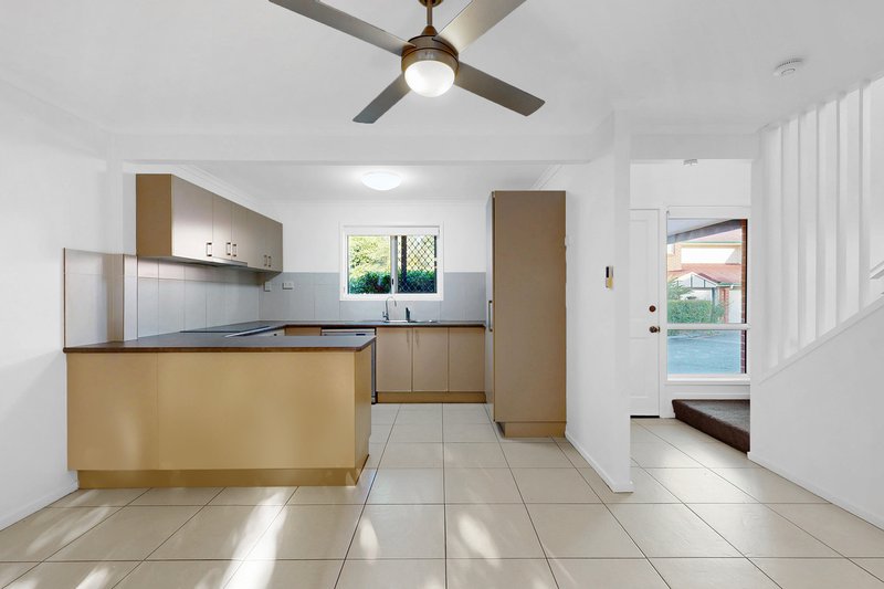 Photo - 21/18 Elwell Street, Morningside QLD 4170 - Image 5