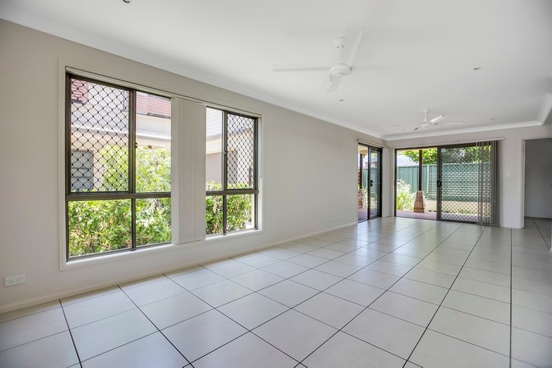 Photo - 2/118 Long Street, Cleveland QLD 4163 - Image 7