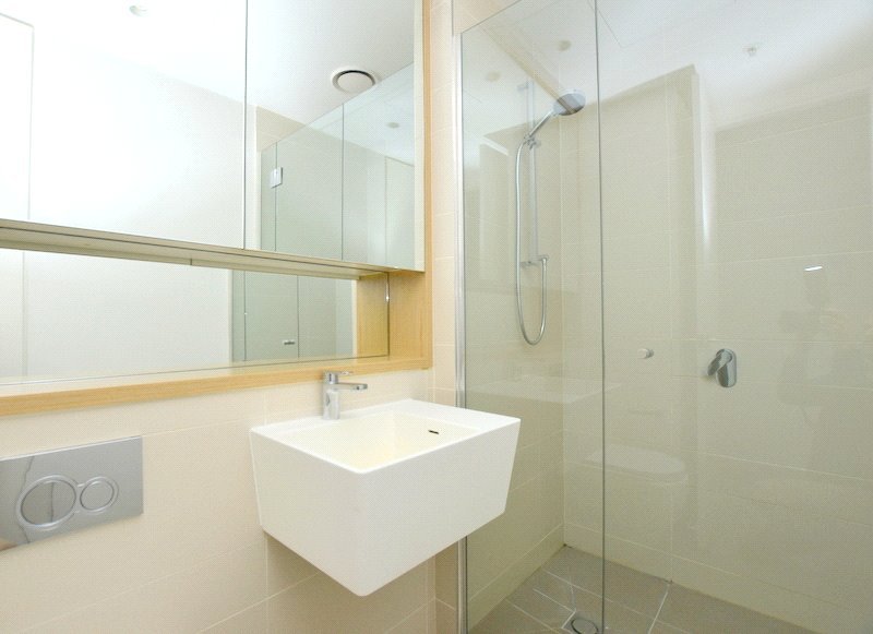 Photo - 211/89 Roden Street, West Melbourne VIC 3003 - Image 2
